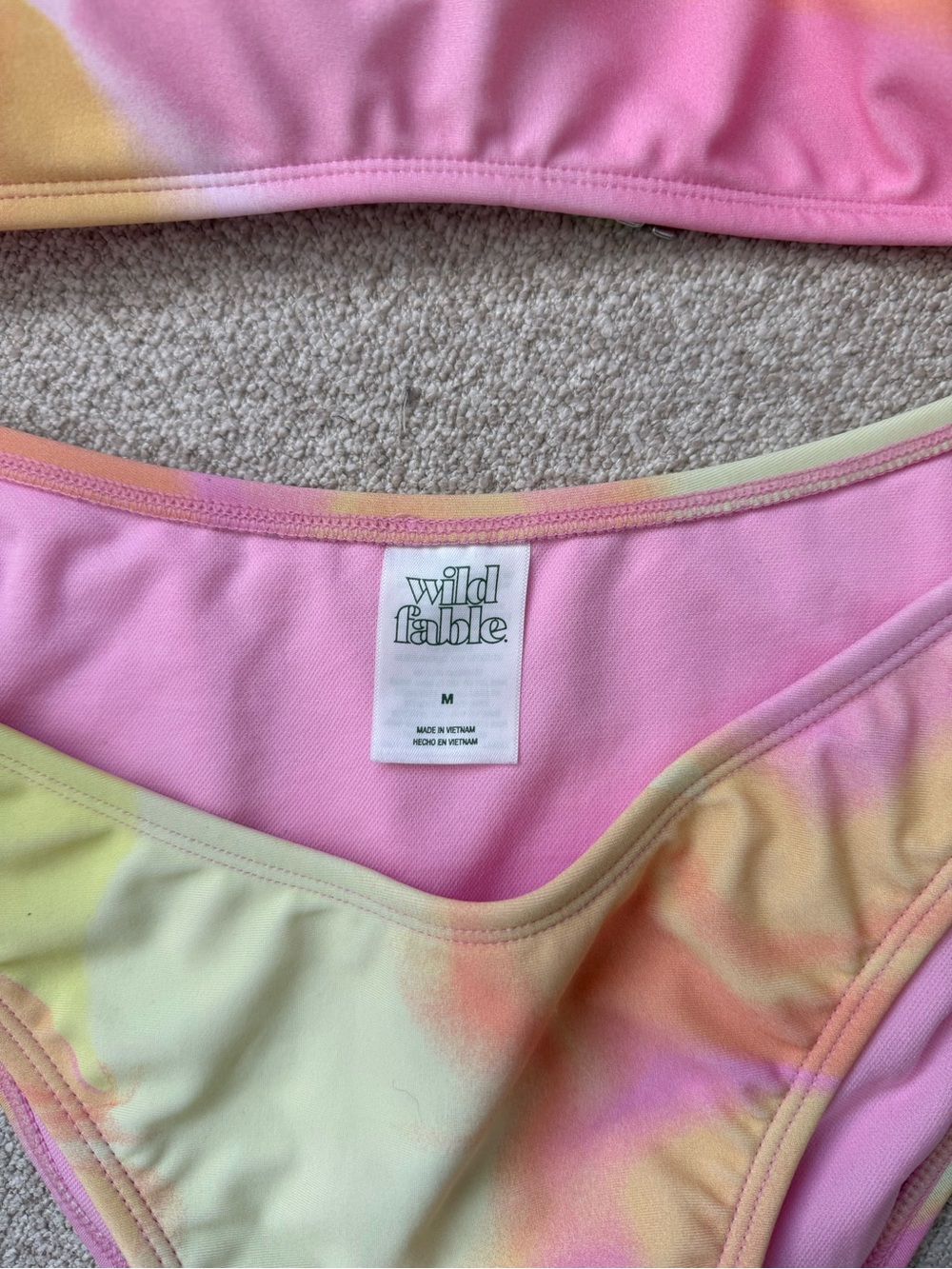 Bathing suit - Picture 2 of 3